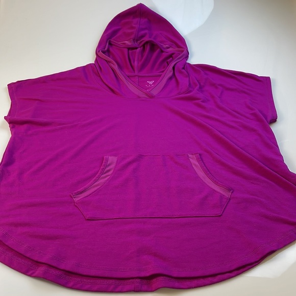 L I V I Active Short Sleeve Hoodie Violet                                X35-30 - Picture 2 of 4